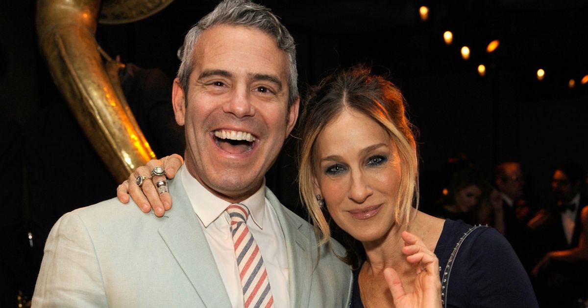 Andy Cohen Defends Sarah Jessica Parker From Kim Cattrall