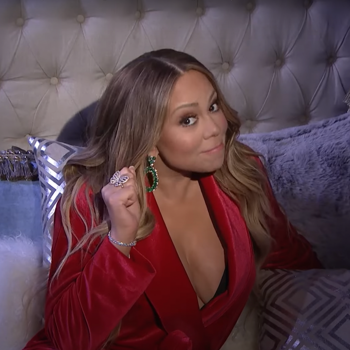 Mariah Carey Helps a Naughty Jimmy Fallon on 'Tonight Show'