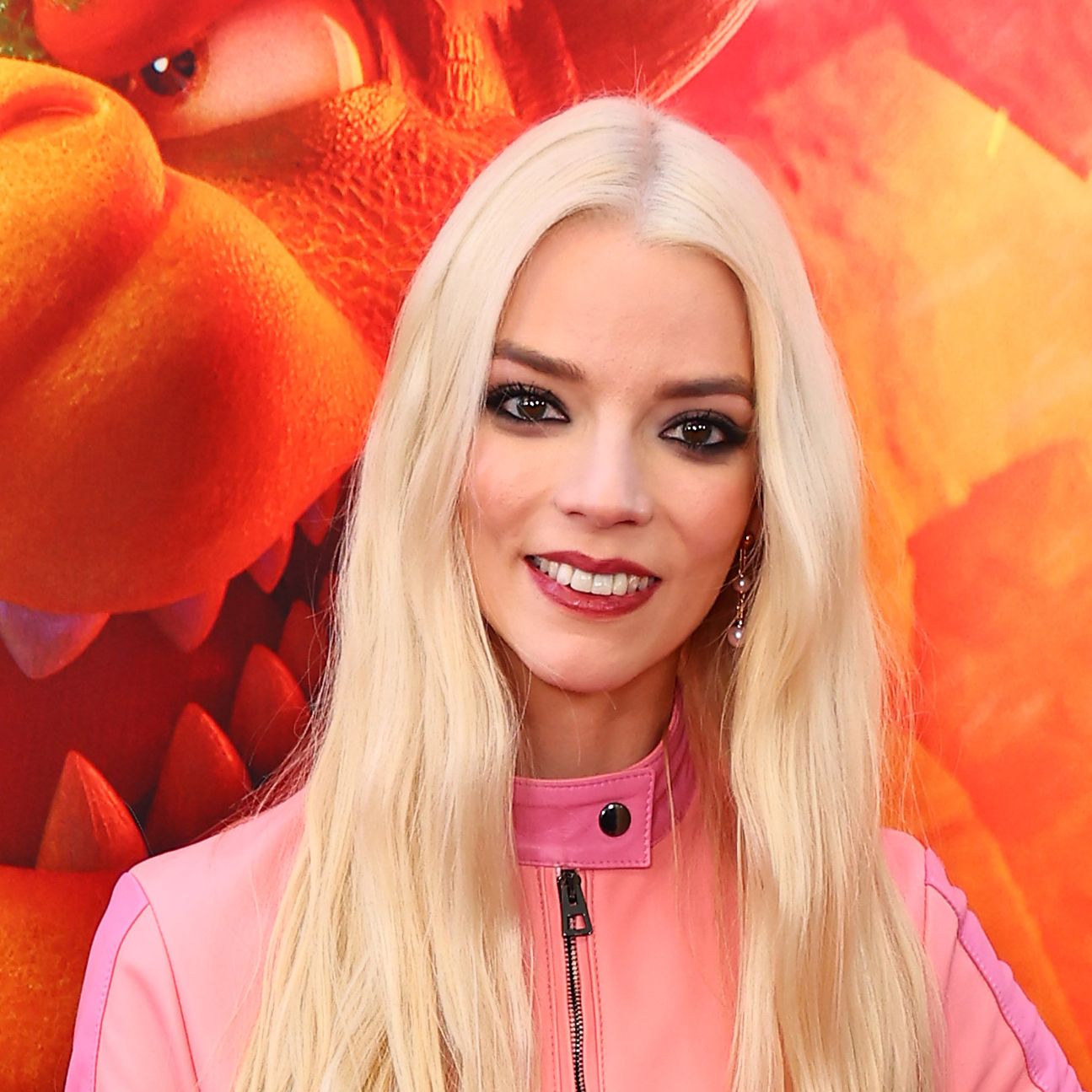 Anya Taylor-Joy dresses up as Princess Peach at 'Super Mario Bros