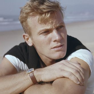 Gay Hollywood Heartthrob Tab Hunter Dead at 86