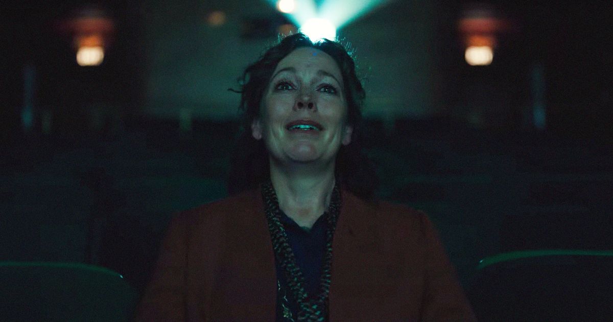 奧利維亞·科爾曼（Olivia Colman）去電影院哭泣光帝國