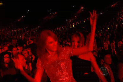 See Gifs Of Taylor Swift Dancing At The Grammys