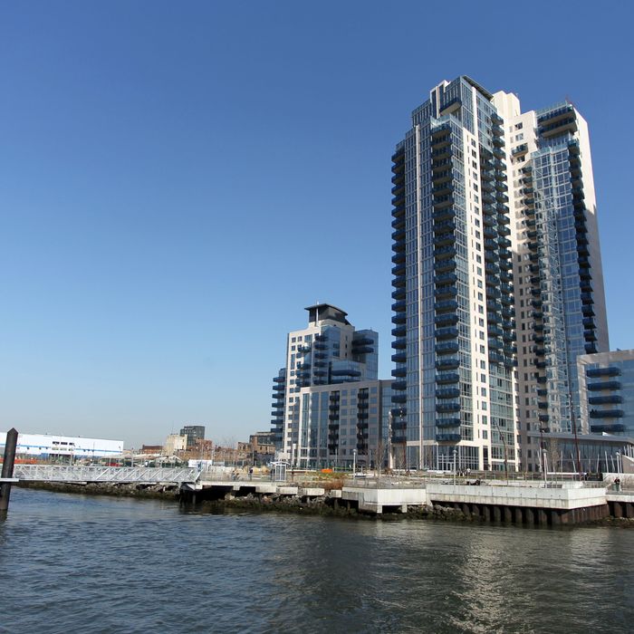 'Gossip Girl' star Ed Westwick has bought a two-bedroom home in the uber hip Brooklyn building he had been renting in. While the actor plays a posh Upper East Side mogul-in-training on his hit TV show, in real life he lives the edgier life in hipster haven Williamsburg. The star was already renting a place in the Edge, a swanky high-rise on the waterfront with amazing Manhattan views. And he obviously loved it as he has now bought a two-bedroom, two-bathroom, 1,099-square-foot condo. Douglaston Development, which built the Edge, would not divulge the price, but comparable units are listed for just over $1 million. 'One Tree Hill' actor James Lafferty also owns a two-bedroom at the complex.<P>Pictured: Edge apartments<P><B>Ref: SPL374689 290312 </B><BR/>Picture by: Butterworth / Splash News<BR/></P><P><B>Splash News and Pictures</B><BR/>Los Angeles: 310-821-2666<BR/>New York: 212-619-2666<BR/>London: 870-934-2666<BR/>photodesk@splashnews.com<BR/></P>