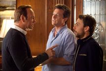 HB-09339 (L-r) KEVIN SPACEY as Dave Harken, JASON BATEMAN as Nick and CHARLIE DAY as Dale in New Line Cinema’s comedy “HORRIBLE BOSSES,” a Warner Bros. Pictures release.