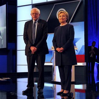 Democratic presidential hopefuls debate in Miami