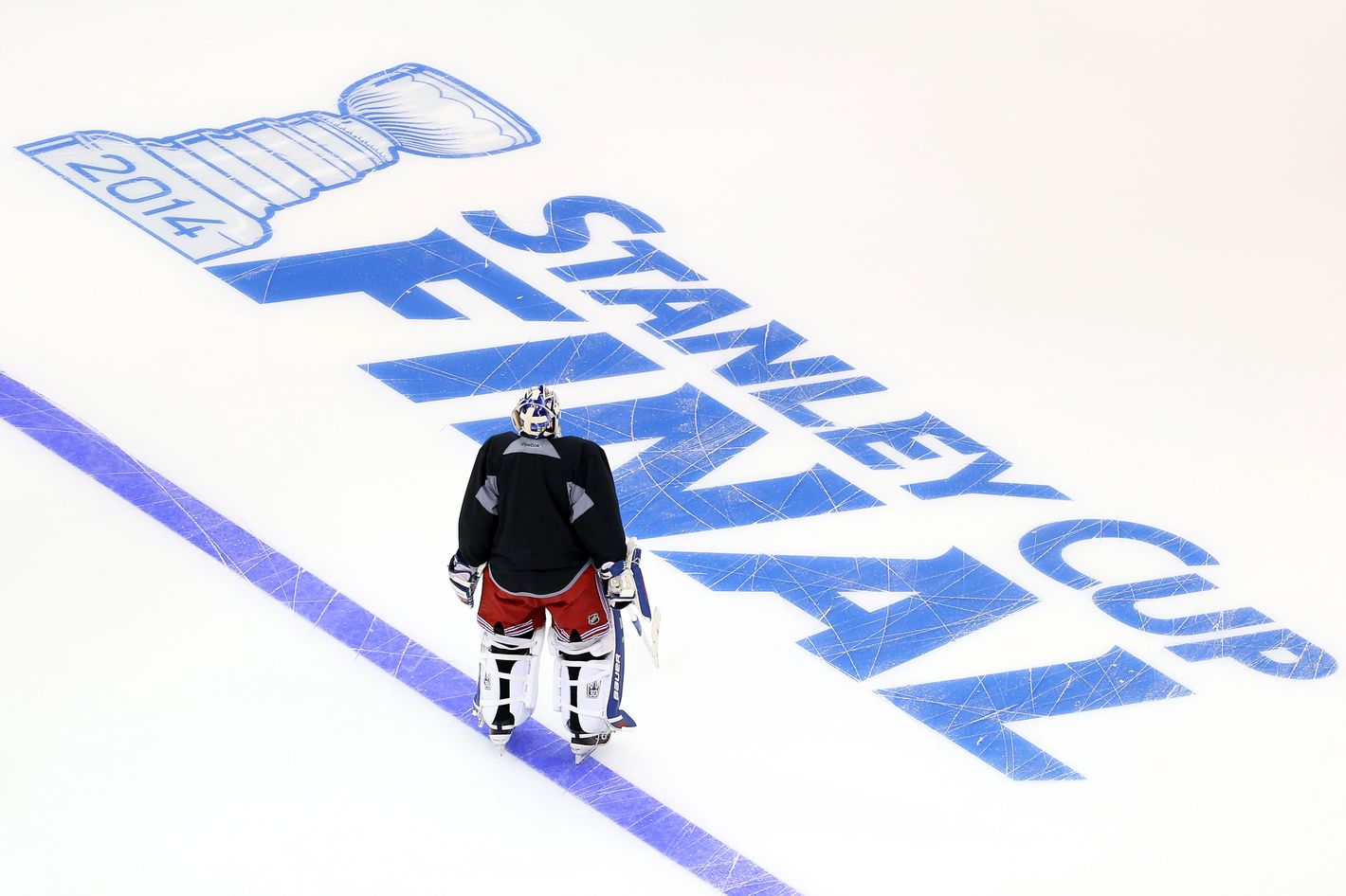 Henrik Lundqvist leads Rangers into Stanley Cup Finals