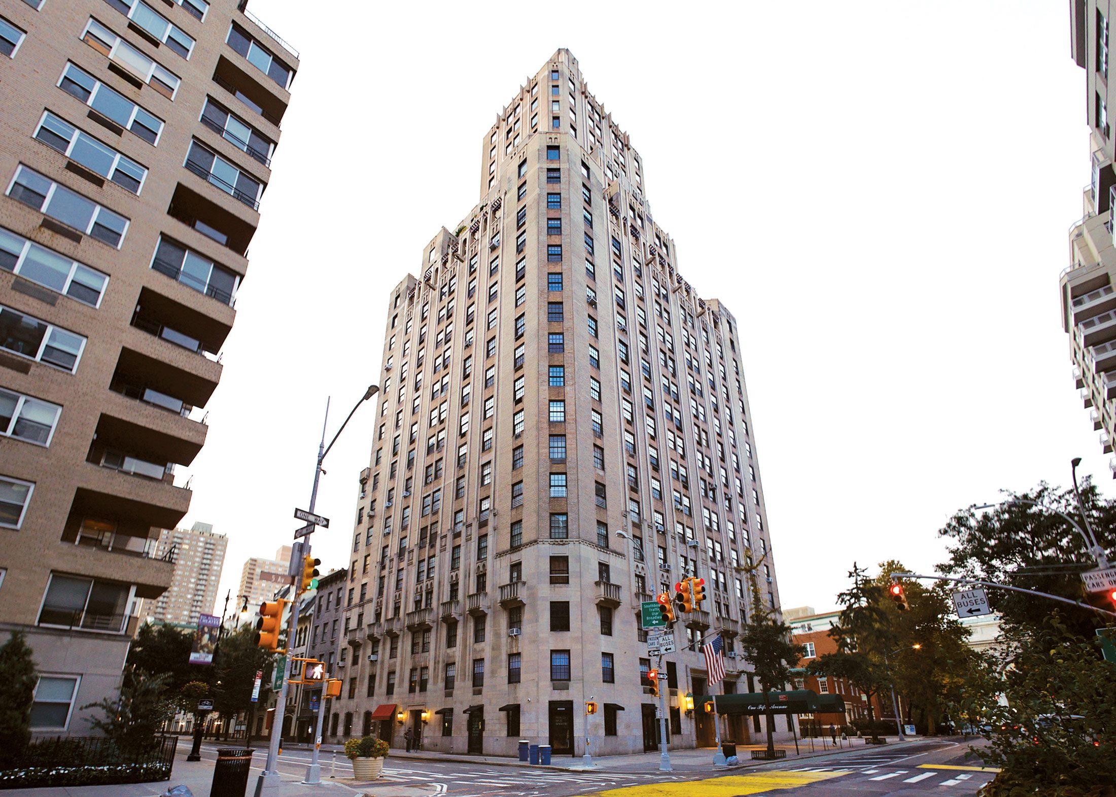 1 Fifth Ave New York New York Co-op Properties for Building