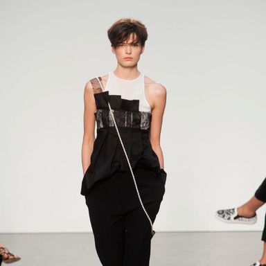 Robin Givhan: Designing for the Ladies at DVF, Victoria Beckham ...