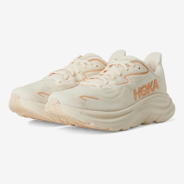 Hoka Clifton 10