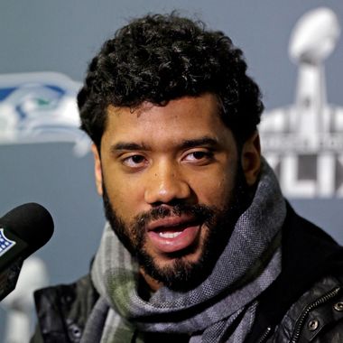 Russell Wilson starting to look like his old self under tutelage