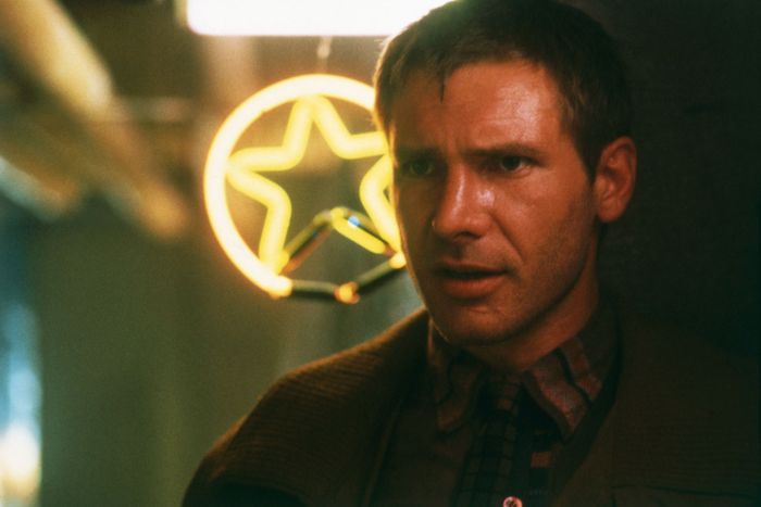 On the Set of “Blade Runner”