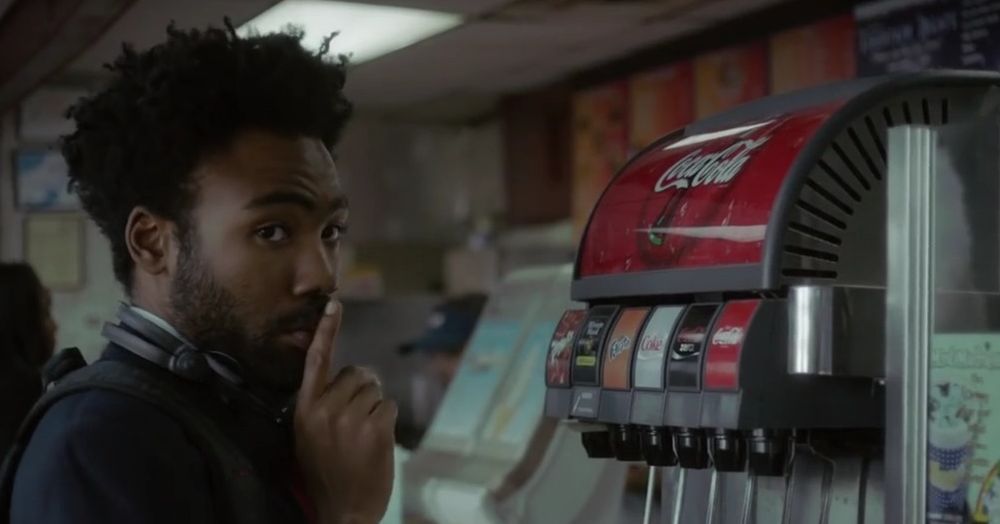 唐納德·格洛弗 (Donald Glover) 的新預告片中的愛情和說唱都是公平的亞特蘭大