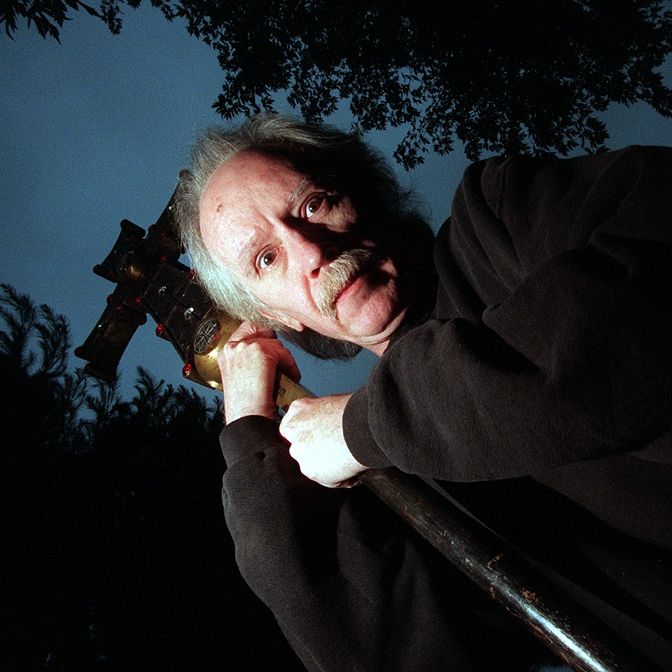 John Carpenter on his reputation of a master of horror: I just want to  play video games : r/horror