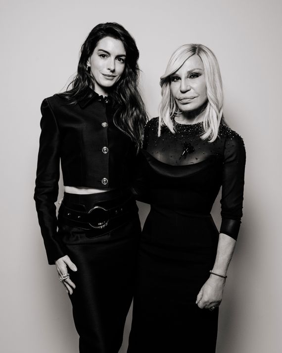 In New York, Donatella Versace and Anne Hathaway Hosted an