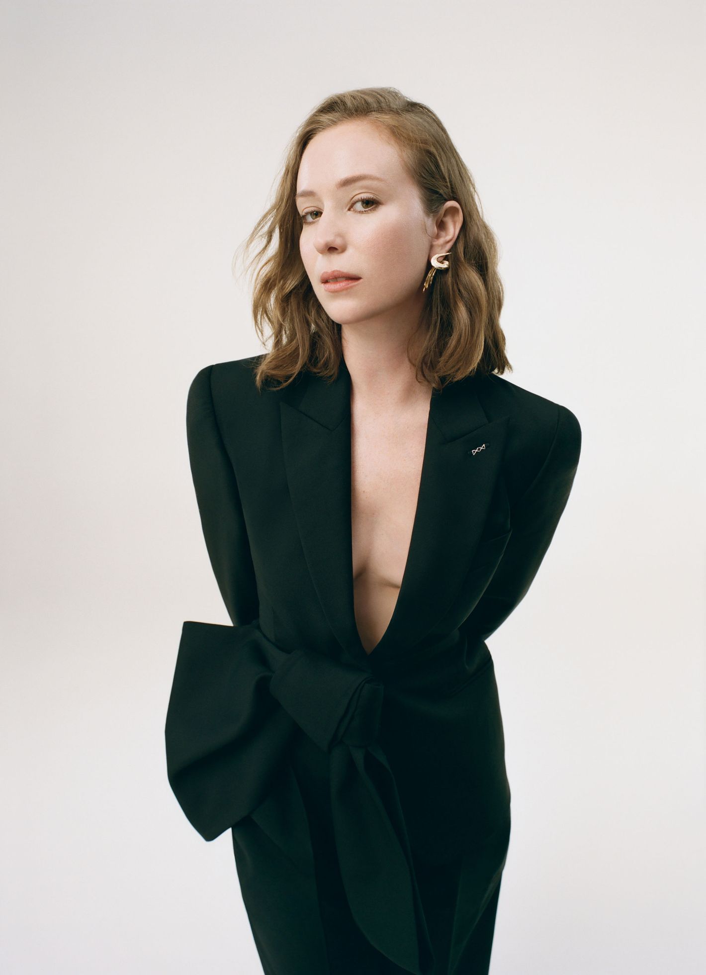 hannah einbinder green dress on Sex, Blood, and Politics hannah einbinder emmys