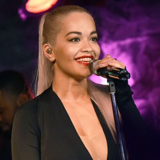 Rita Ora Explains Why She Collaborated With Chris Brown for Her ‘Darker ...