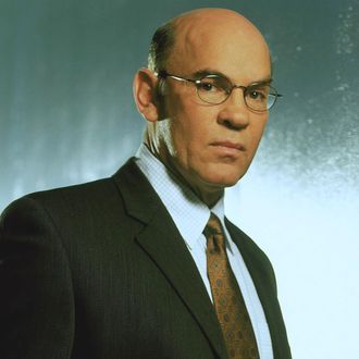 THE X-FILES, 1993-2002, Mitch Pileggi, TM and Copyright (c) 20th Century Fox Film Corp. All rights reserved.