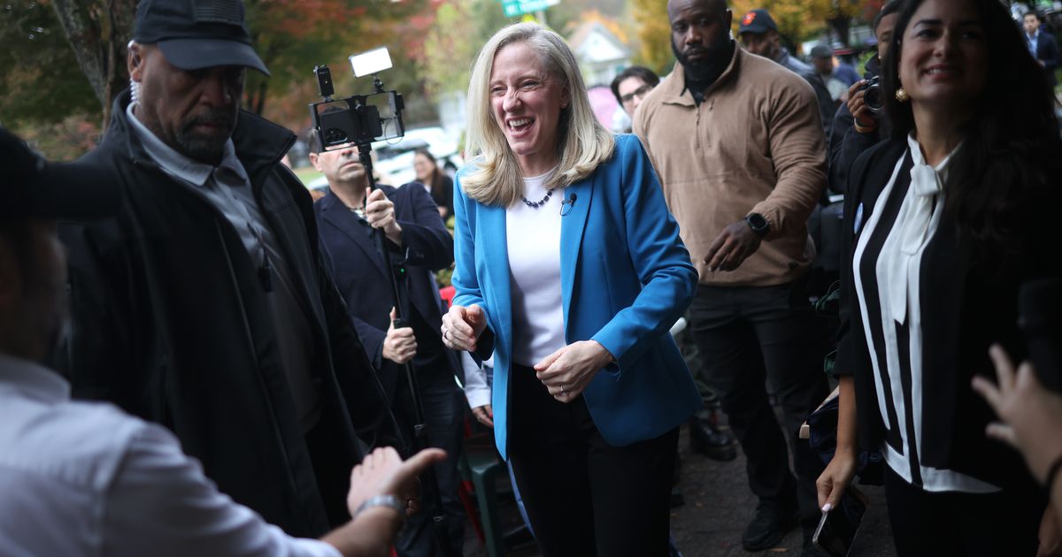 25 mins ago early and often early and often Spanberger Cruising in Virginia, But Scandal Could Take Down AG Candidate By Ed Kilgore Trump’s unpopularity remains the biggest factor.