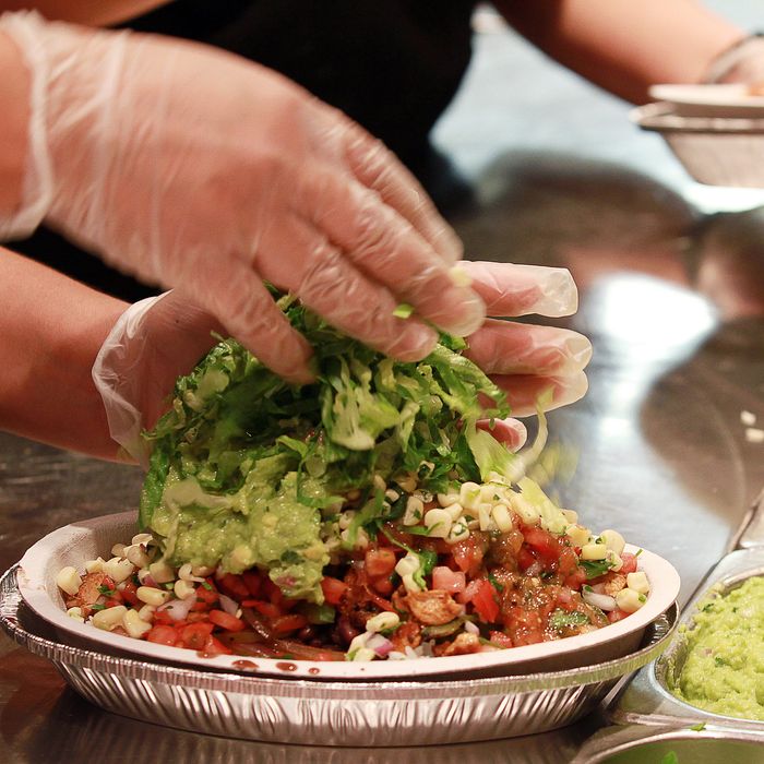 Chipotle E. Coli Outbreak Expands To Nine U.S. States