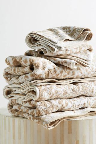 Merida Jacquard Towel Collection