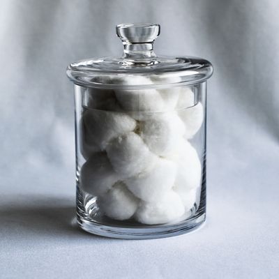 Investigating My Lifelong Phobia of Cotton Balls -- Science of Us