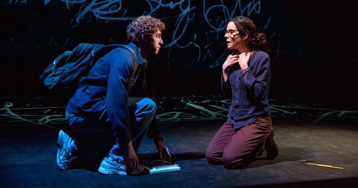 Theater Review: ‘The Sound Inside’ With Mary-Louise Parker