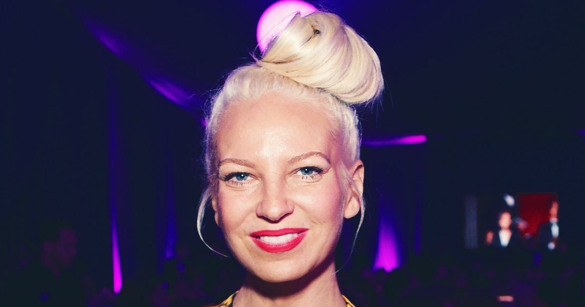 Sia Posted Her Own Nude Image