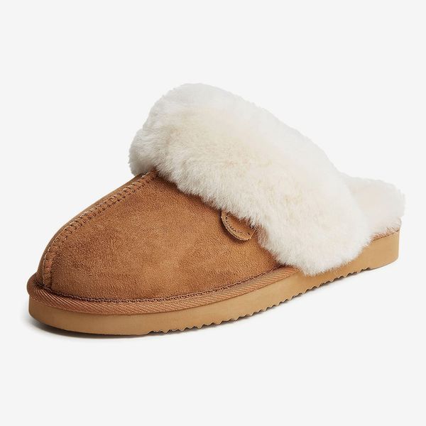 Dearfoams Women’s Fireside Sydney Indoor/Outdoor Scuff Slipper