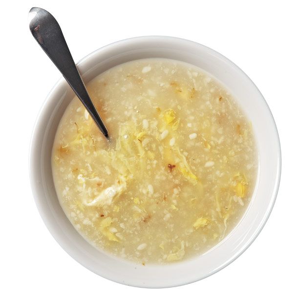 并不是所有人都适合这种经常出现在中国新年庆祝活动最后的米饭:这种米饭的酵母味可能会让没有受过训练的人大吃一惊。但如果你想吃一道不寻常的菜，这是一顿冒险大餐的完美结尾。2.50美元;法拉盛主街41-10号;718-888-7713。