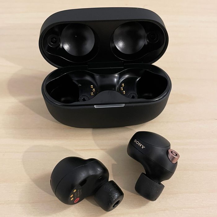 3.5 mm in ear headphones