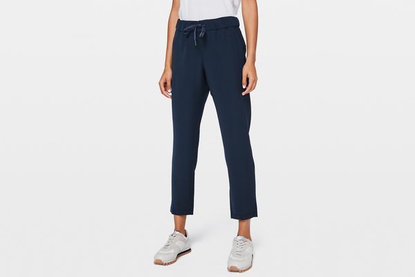 Lululemon On the Fly Pant Woven