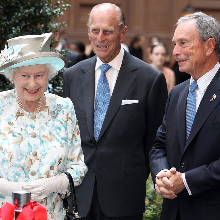 Queen Elizabeth II, Prince Philip, Duke of Edinburgh and Mayor of New York Michael Bloomberg laugh as they visit the British Garden at Hanover Square on July 6, 2010 in New York City. Queen Elizabeth II and Prince Philip, Duke of Edinburgh have just completed an eight day tour of Canada and the visit to New York is final day before the royal couple head back to the UK. After paying a historic visit to the United Nations they will visit ground zero and the British Memorial Garden. The Queen last addressed the United Nations in 1957 and it will be the first time she has visited ground zero. 