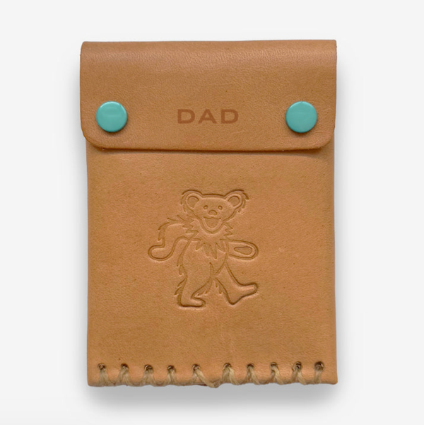 No. 092-GD Card Case with Snaps Bear