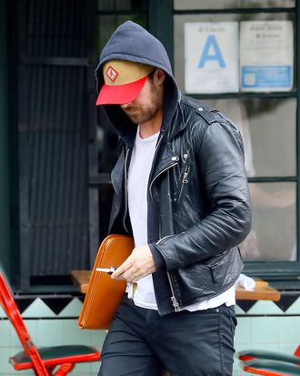 Ryan Gosling takes his new tattoo for a walk. 