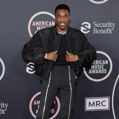 American Music Awards 2021 All the Red-Carpet Looks [PHOTOS]