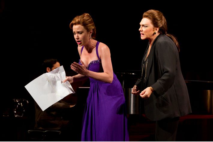 MASTER CLASS
Written by Terrence McNally, Directed by Stephen Wadsworth
The Manhattan Theatre new Broadway production
at MTC’s Samuel J. Friedman Theatre (261 West 47th Street).
Pictured (L to R): Sierra Boggess as ‘Sharon Graham’ and Tyne Daly as ‘Maria Callas.’
? 2011, Joan Marcus.