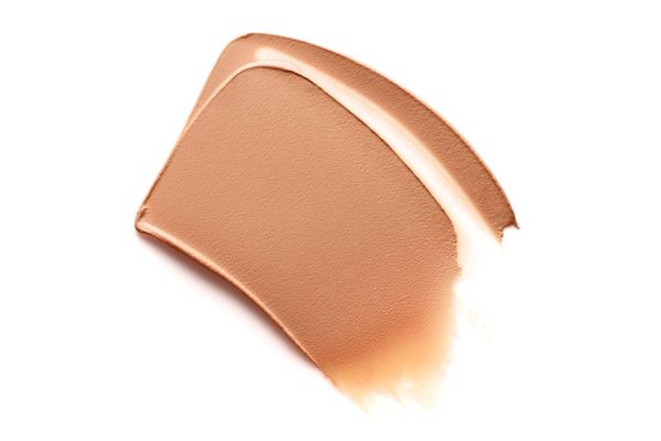 Amazonian Clay 12-Hour Foundation SPF 15 in 35H