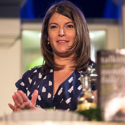 “地球各个角落的鸡翅。”