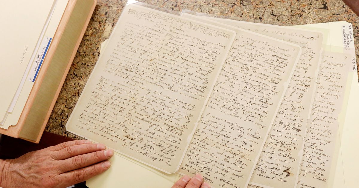 Mark Twain's Scrap Book filled with material from Middleboro, Mass