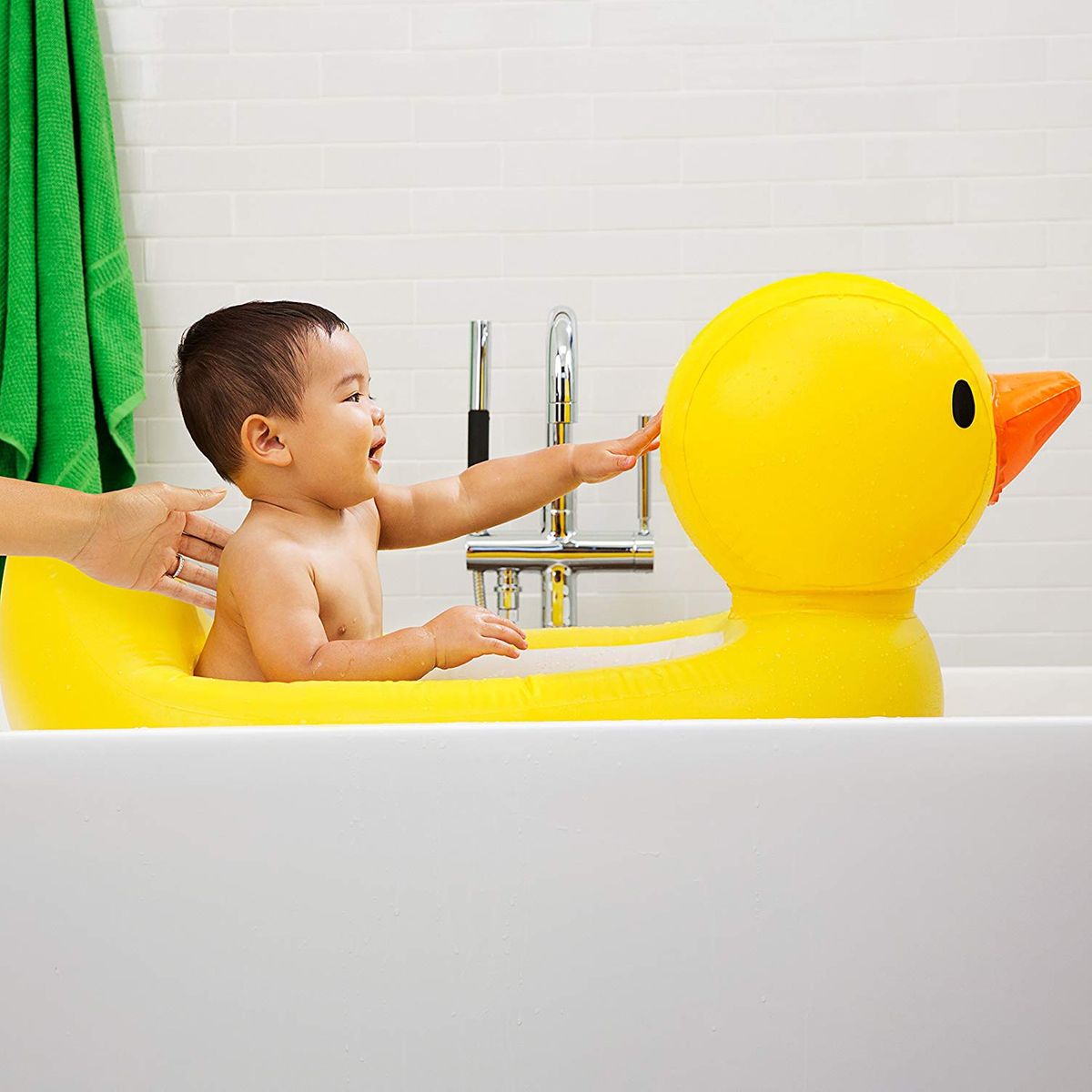 bathtub for 9 month old baby
