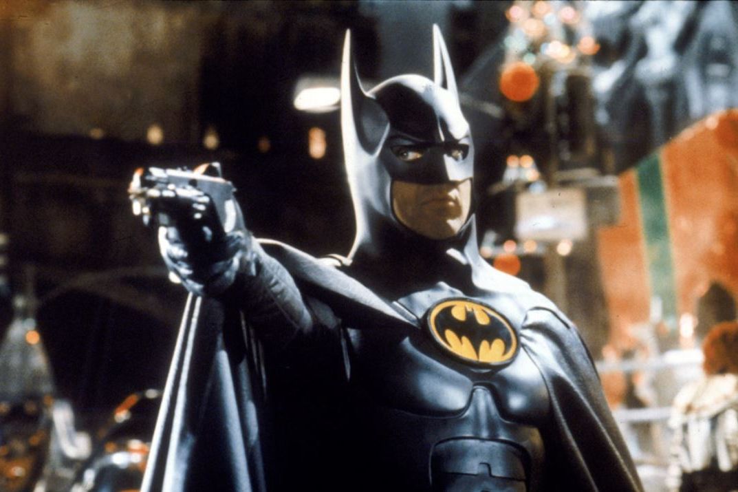 Michael Keaton Says He Didn't Do Batman Forever Because Batman Forever's  Script 'Sucked'