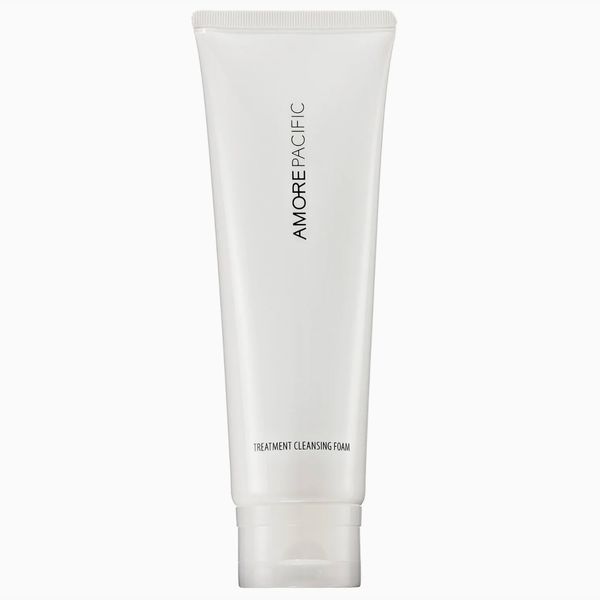 Amorepacific Treatment Cleansing Foam Hydrating Cleanser