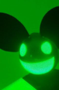 Adele's evil ex-boyfriend shows up to clear his name after all that 21 trash talk. (Just kidding, that's deadmau5, which you knew, of course.)