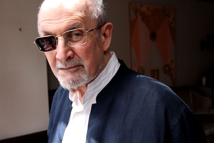 Alex Gibney Tells the Story of the Attack on Salman Rushdie
