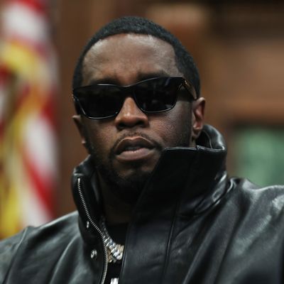Sean “Diddy” Combs Fulfills $1 Million Pledge To Howard University At Howard Homecoming – Yardfest