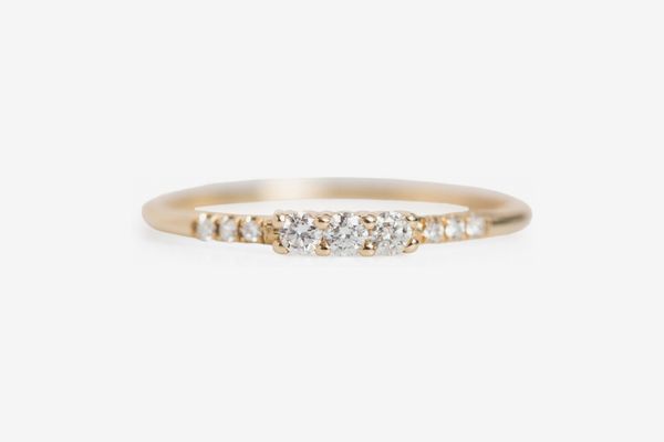 Catbird three-diamond equilibrium ring