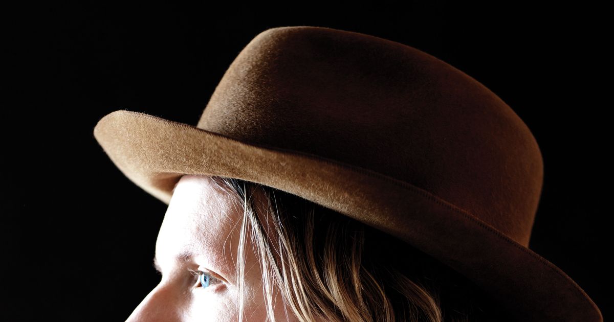 ベック BECK & Al Hansen Travelogue Playing Preview - Max Benjamin