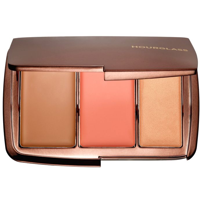 Synes skipper bagagerum This Hourglass Makeup Palette Is Irresistible