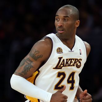 Kobe Bryant, Los Angeles Lakers Legend, Dead at 41