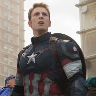 Marvel's Avengers: Age Of Ultron..Steve Rogers/Captain America (Chris Evans)..Ph: Jay Maidment..?Marvel 2015